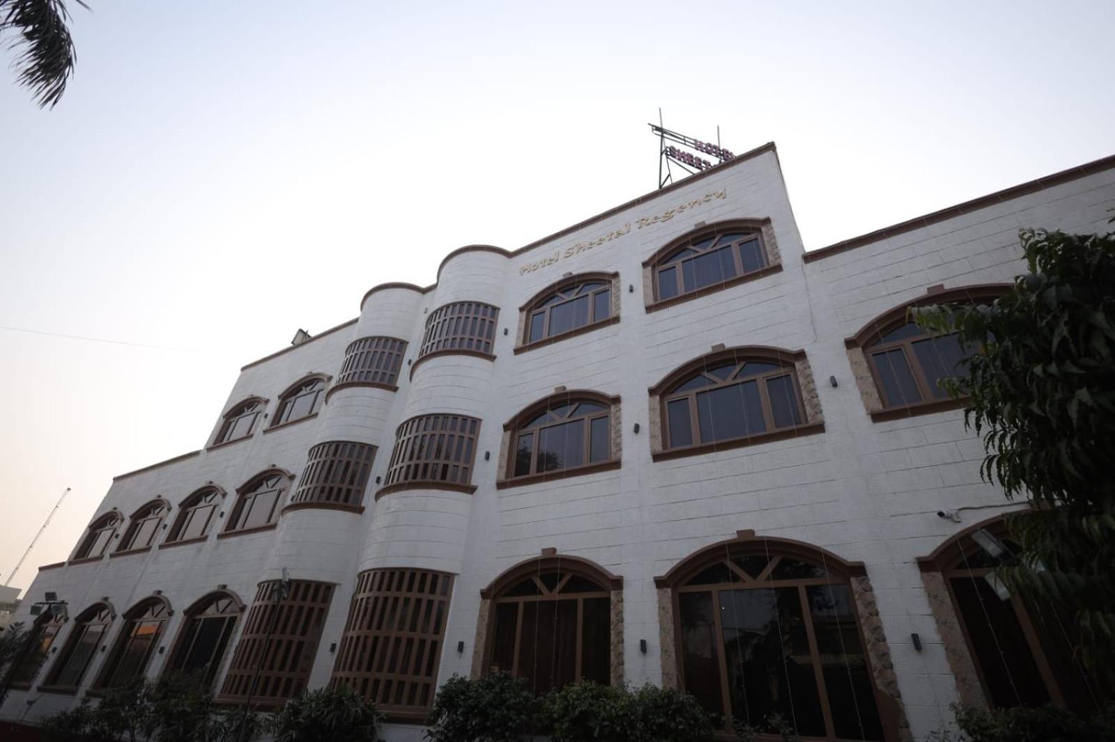 Hotel Sheetal Regency,Near Janambhumi Mathura Zewnętrze zdjęcie