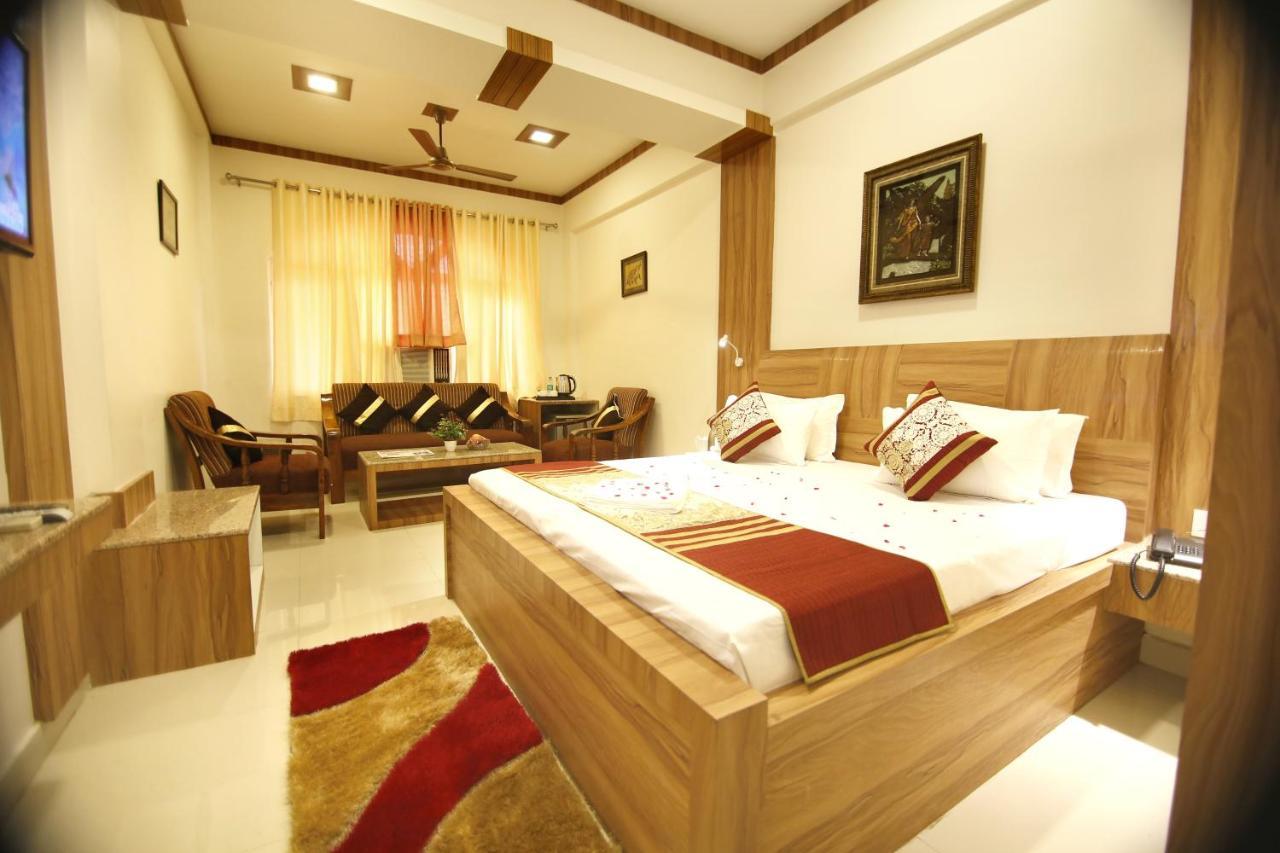Hotel Sheetal Regency,Near Janambhumi Mathura Zewnętrze zdjęcie